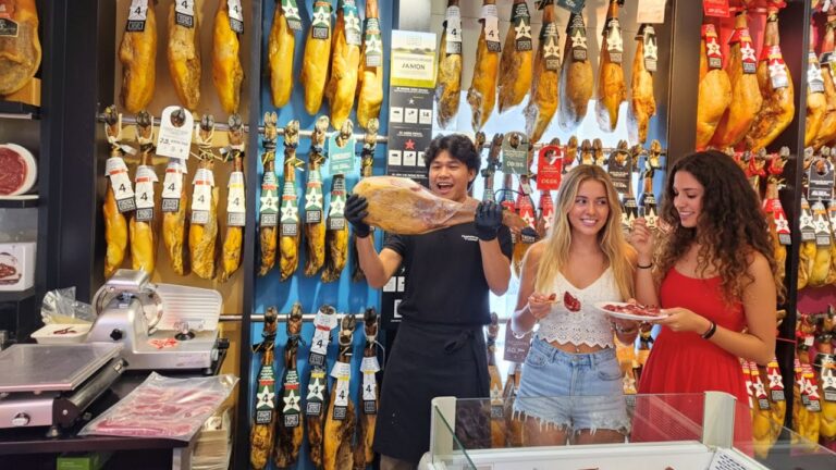 DISCOVER Barcelona’s BEST Food at LA BOQUERIA Market!